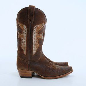 Frye Daisy Duke Western Boots in Brown